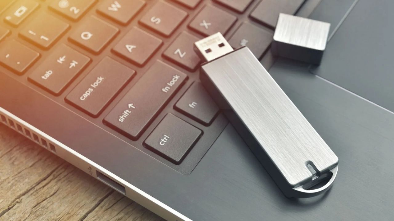 What Are Bulk Thumb Drives? Understanding Its Importance in Data Transfer